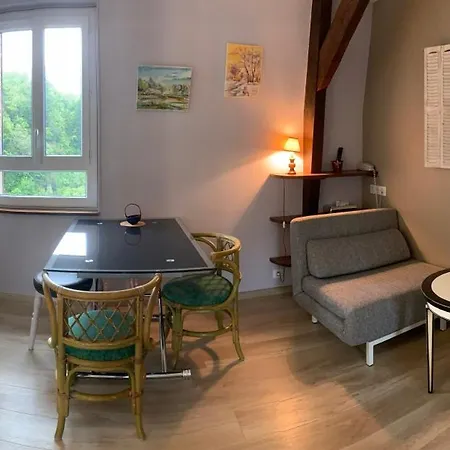 Logis Les Tilleuls Saint-Cirgues-de-Jordanne