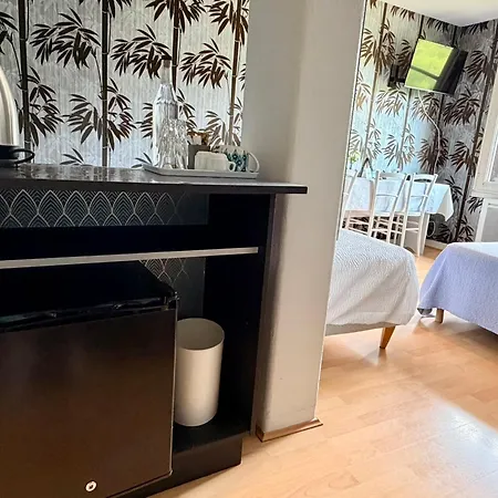Logis Les Tilleuls Szálloda