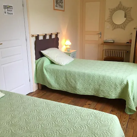 Hotel Logis Les Tilleuls 2*